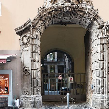 Arthouse Lady Marys Tribunali Luxury Suite Naples Luaran gambar