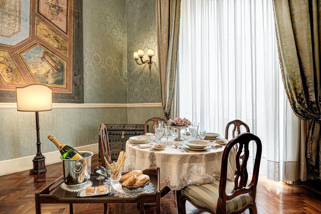 Arthouse Lady Marys Tribunali Luxury Suite Naples Luaran gambar